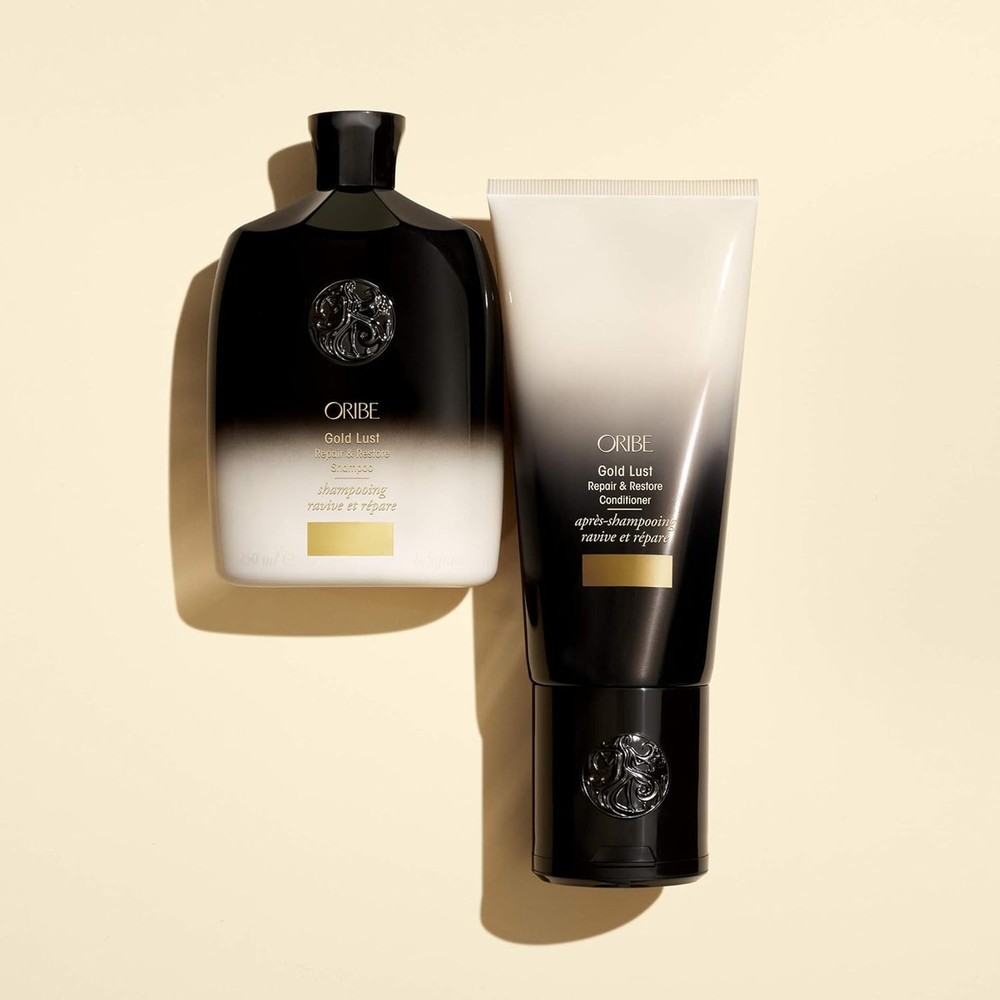 Champú reparador y restaurador Gold Lust de ORIBE 250ml.